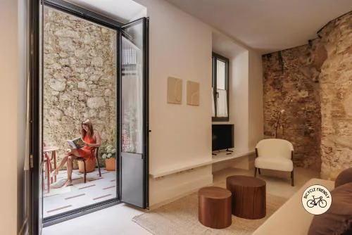 Bravissimo Vivaldi 2C, Monthly Apartment