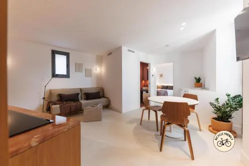 Bravissimo Vivaldi 4D, Monthly Apartment
