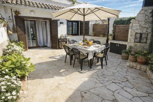 Casa Aurora – Piscina, Jardín y BBQ en Tossa