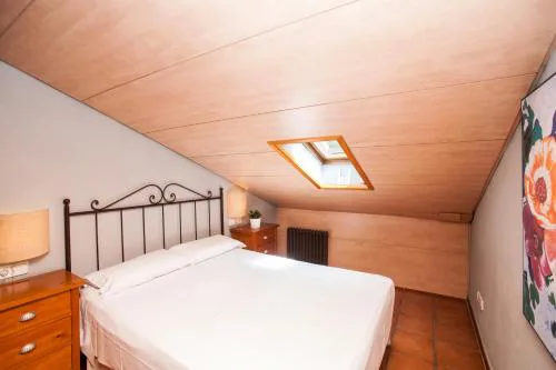 PELEGRÍ - ONYARAPARTMENT's COM