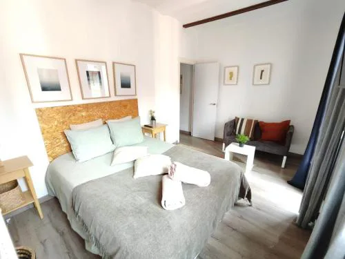 Bright and cozy 2 rooms apartment