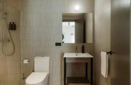 Lixar's apartment