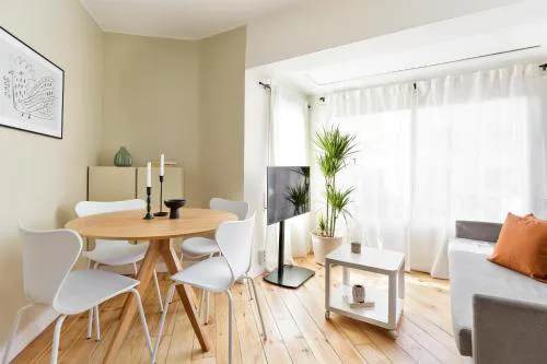 WOW Apartments by Olala Homes