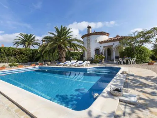 Villa Villa Barcelona by Interhome