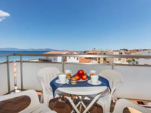 Apartment Fénix Marina by Interhome