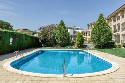 Clota Petita - Piscina comunitaria