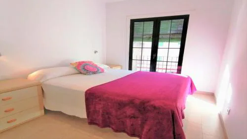 VACAY Apartamento Aqua, Punta Roma, Frente al mar y piscina, en Costa Brava, L'Escala!