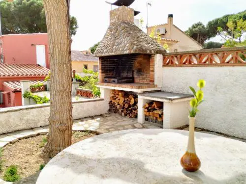 VACAY Apartamento Montgo, agradable jardin! en Costa Brava l'Escala!