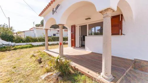 VACAY Villa Pinos, en un entorno tranquilo en la Costa Brava, L'Escala