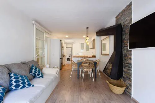 Spacious apartment with city view in Llafranc - 98 m²