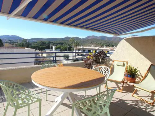 Apartamento moderno frente al mar con aire acondicionado en Llançà - ES-228-82