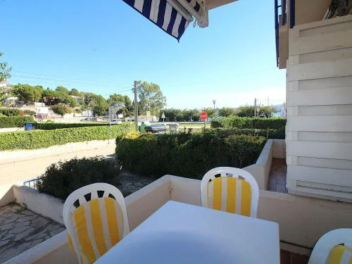 Apartamento reformado 50m de la playa de Grifeu - ES-228-204