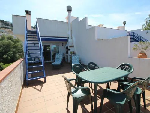 Ático dúplex luminoso para 6 personas cerca de playa - ES-228-53