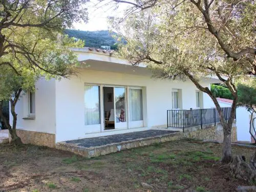 Casa familiar con jardín y vista al mar en Llançà - ES-228-9