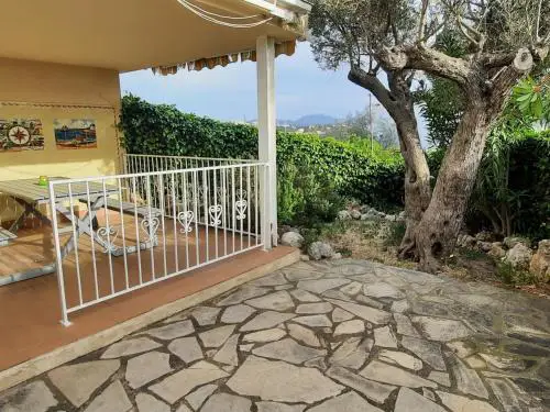 ¡Fantástico apartamento en Sant Genis, Llançà! Ideal para familias, cerca de la playa de Grifeu. - ES-170-45