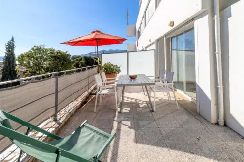 Grifeu 13.1 - Apartamento dúplex con 2 terrazas