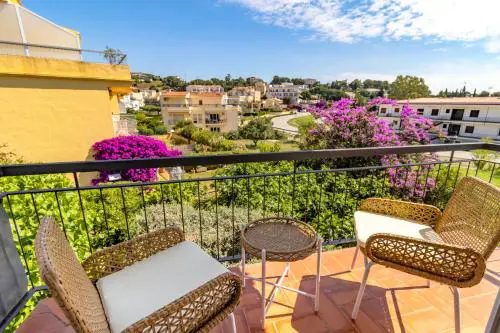 Grifeu 18 Apartamento con terraza y vistas