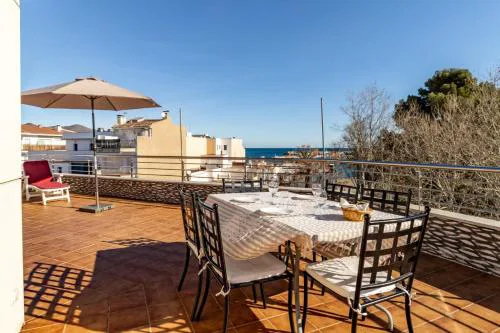 Port de Llançà 37 Ático con terraza y vista al mar