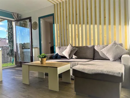 Apartment in Calella near the Beach