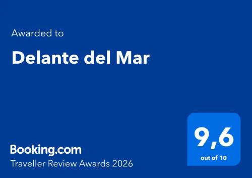 Delante del Mar