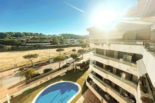 Duplex Piscina y Parking MasBlau Beach by Host&Joy
