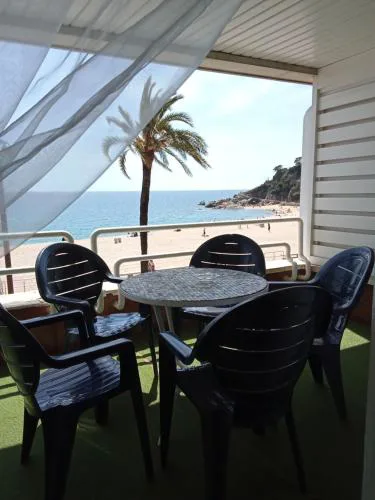 Piso Jover alojamiento en primera línea del Mar !!