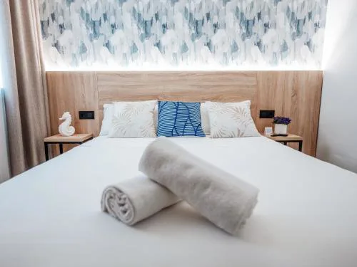 Sweet Lloret Suites - Smart Hotel