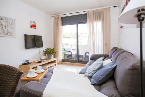 Turo 6 Family flat with Pool and Playground