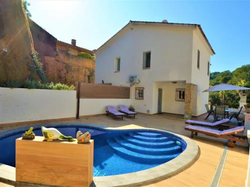 Villa Isabel Lloret de mar