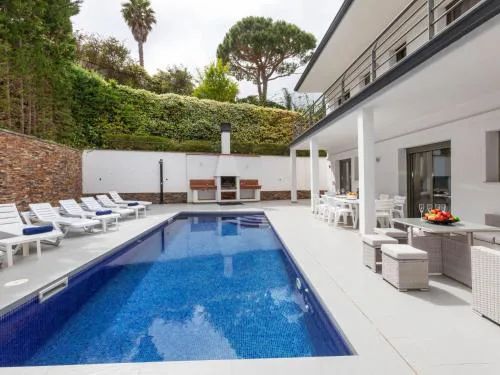 Villa Palmbeach by Interhome
