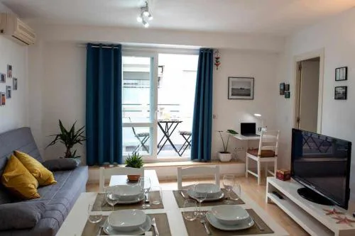 Apartamento céntrico con parking cerca de la playa