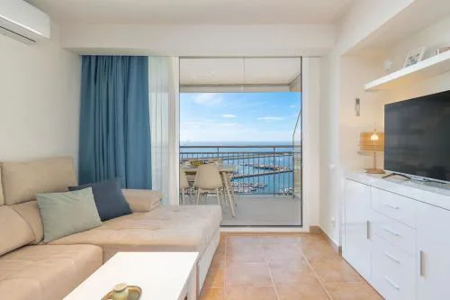 Apartamento frente al mar con terraza en Palamós