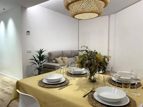 Apartamento nuevo céntrico frente al mar en Palamós