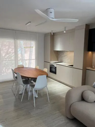 Apartamento con WiFi y Aire acondicionado en Pals Playa