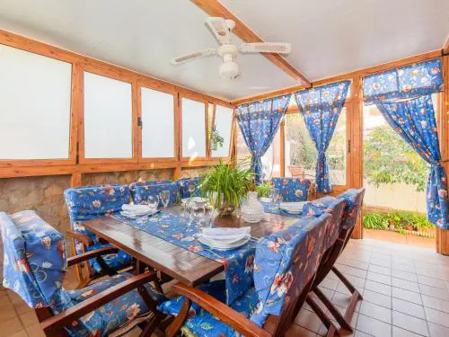 Holiday Home Aurea by Interhome