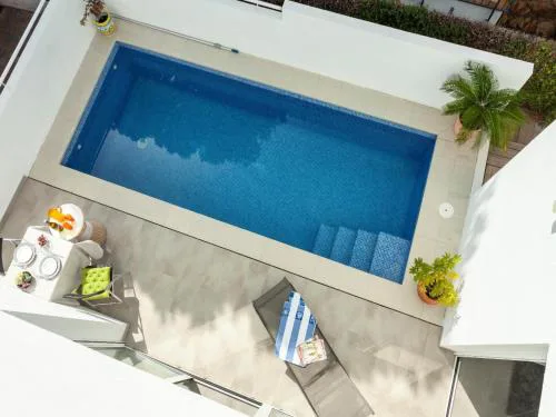 Holiday Home in Spain with Pool near Beach