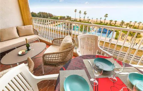 Nice Apartment In Pineda De Mar