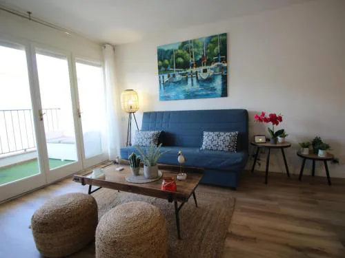 Apartamento renovado frente playa con parking en Port de la Selva - ES-228-163