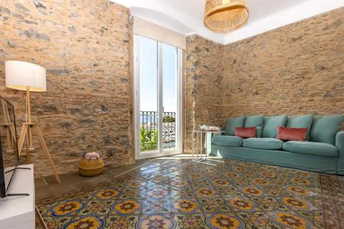 EDIFICI ROSA - Exclusivo apartamento en primera línea