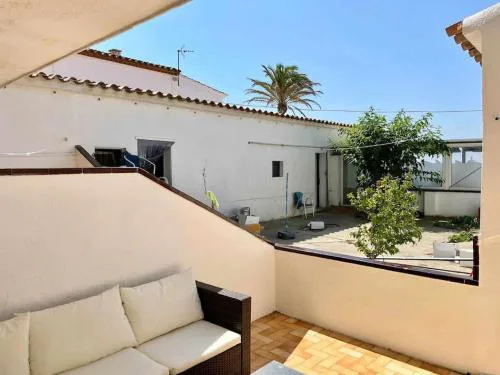 Apartamento a primera línea en Roses