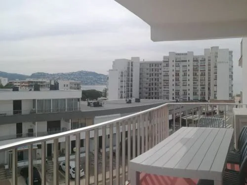 Apartamento con Vistas, 2ª Línea de Playa, Climatización, Wifi, Terraza y Parking, en Santa Margarita - ES-258-121