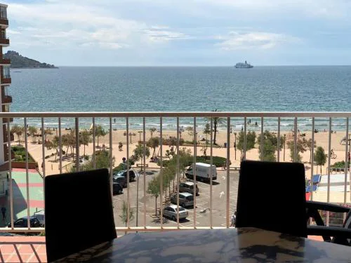Apartamento de lujo frente al mar en Roses, ideal para familias - ES-258-165