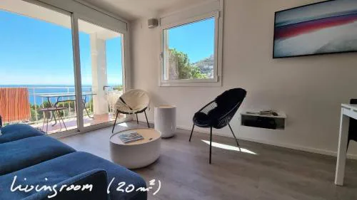 Apartamento en Roses con vistas al mar AV-10