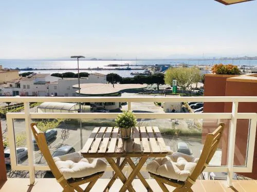 Apartamento renovado en Roses, cerca de la playa y el centro, para 6 pers. - ES-258-163