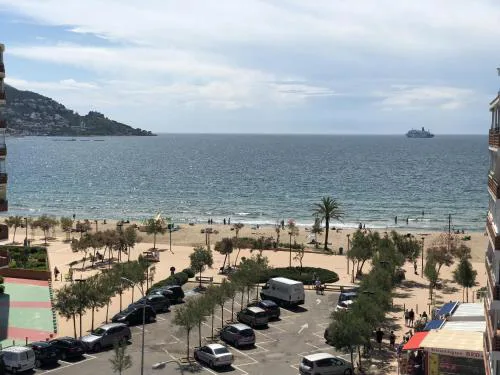 Apartamento Vintage en Primera Línea de Playa - Santa Margarita - ES-258-166