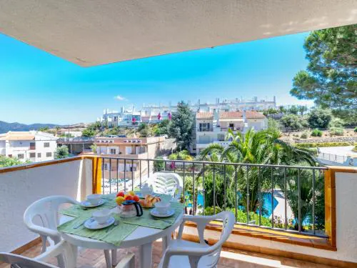 Apartment Els Jardins III by Interhome