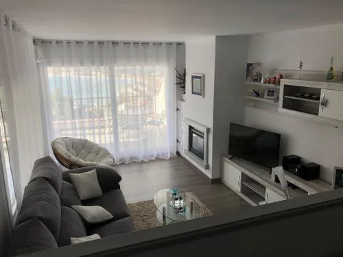 Duplex con vistas al mar