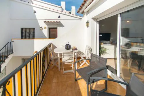 WELCS APARTAMENTO 295 EMP con piscina comunitaria