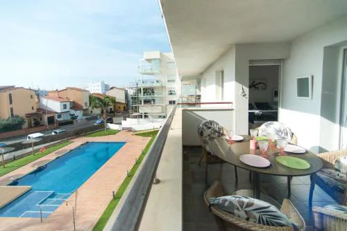 WELCS APARTAMENTO 300 EMP con piscina comunitaria
