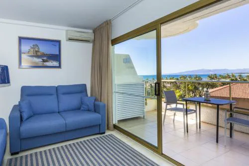 Acacias Apartamentos Salou
